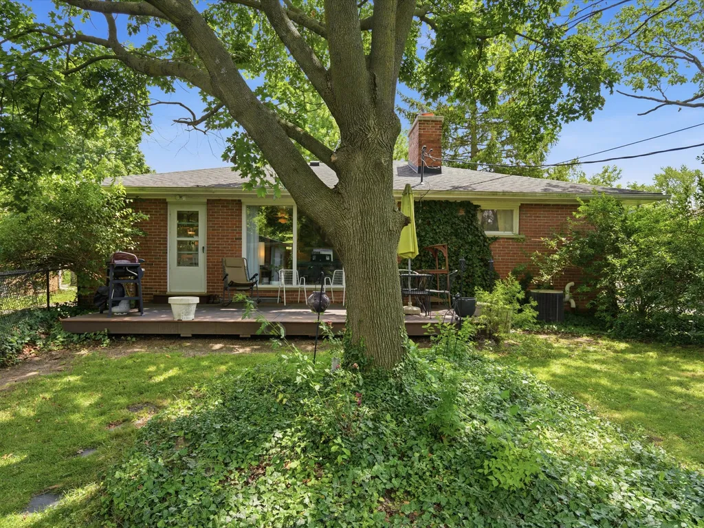 1712 Sanford Place Ann Arbor City MI 48103
