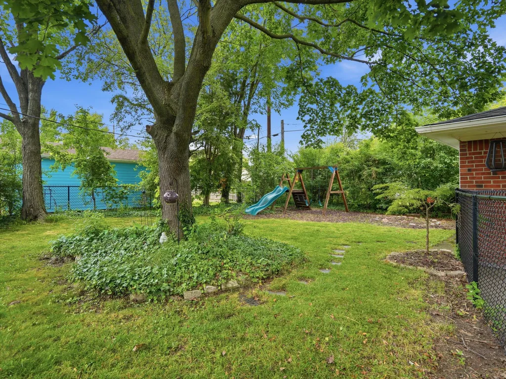 1712 Sanford Place Ann Arbor City MI 48103