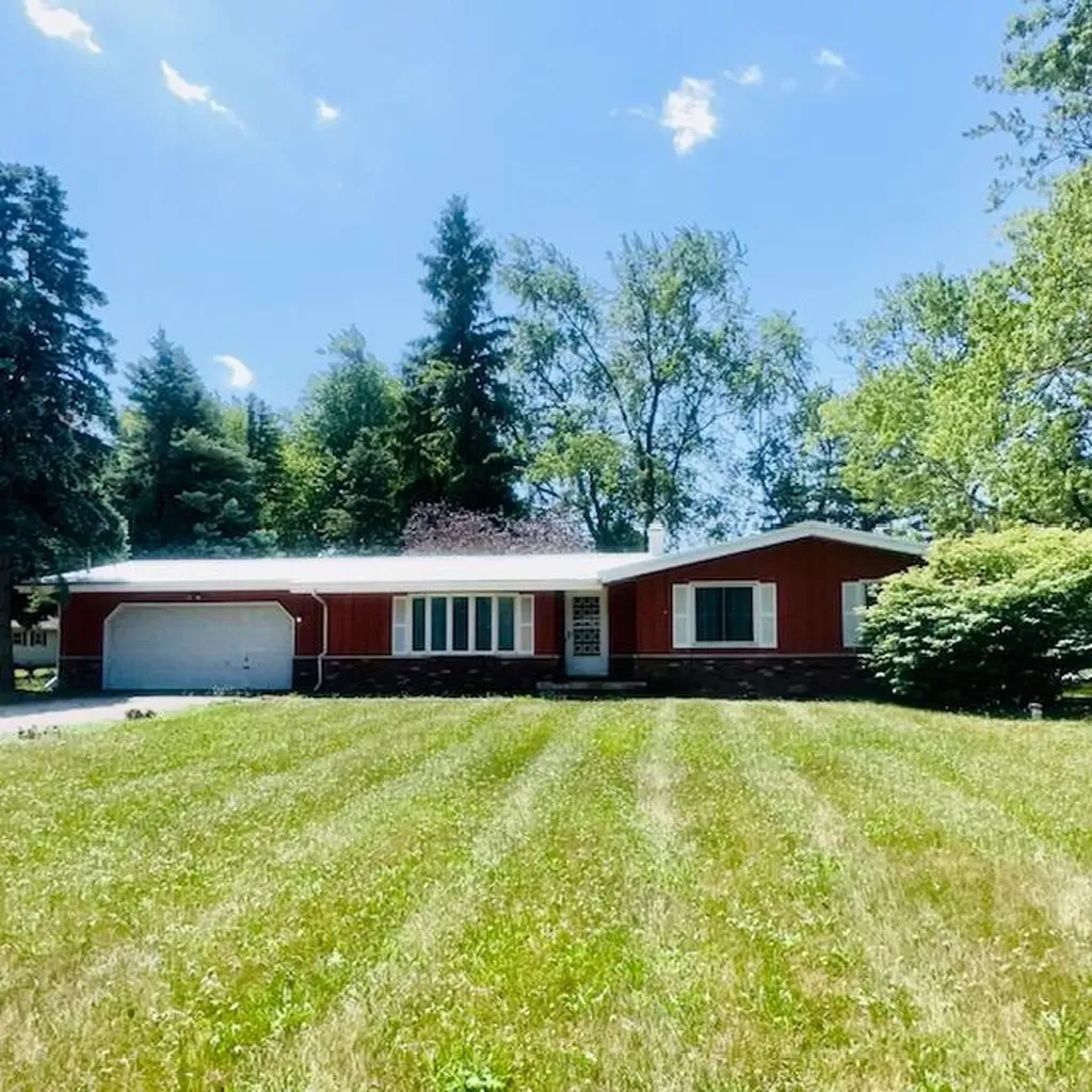 1501 Mardan Drive Adrian City MI 49221