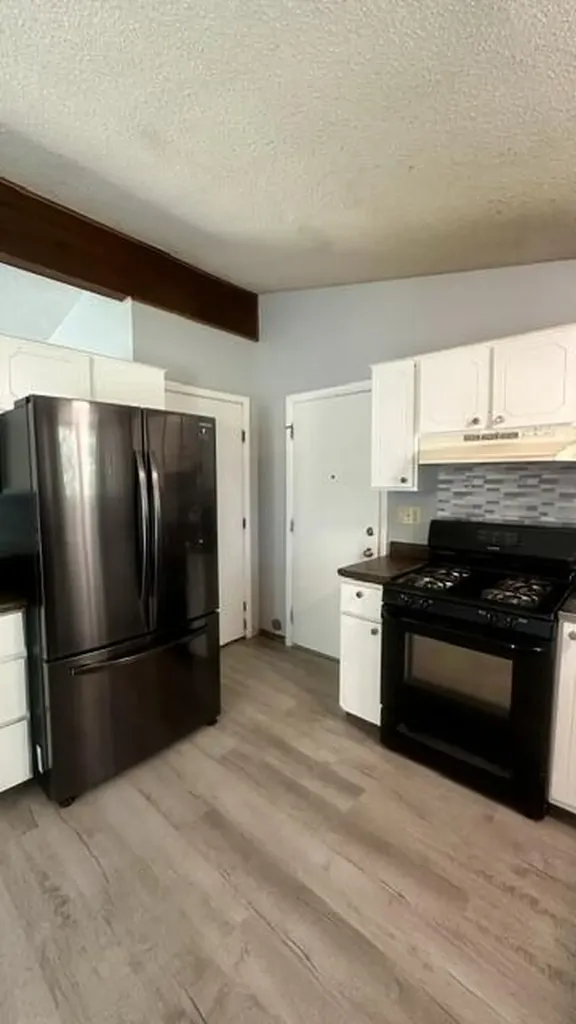 1501 Mardan Drive Adrian City MI 49221
