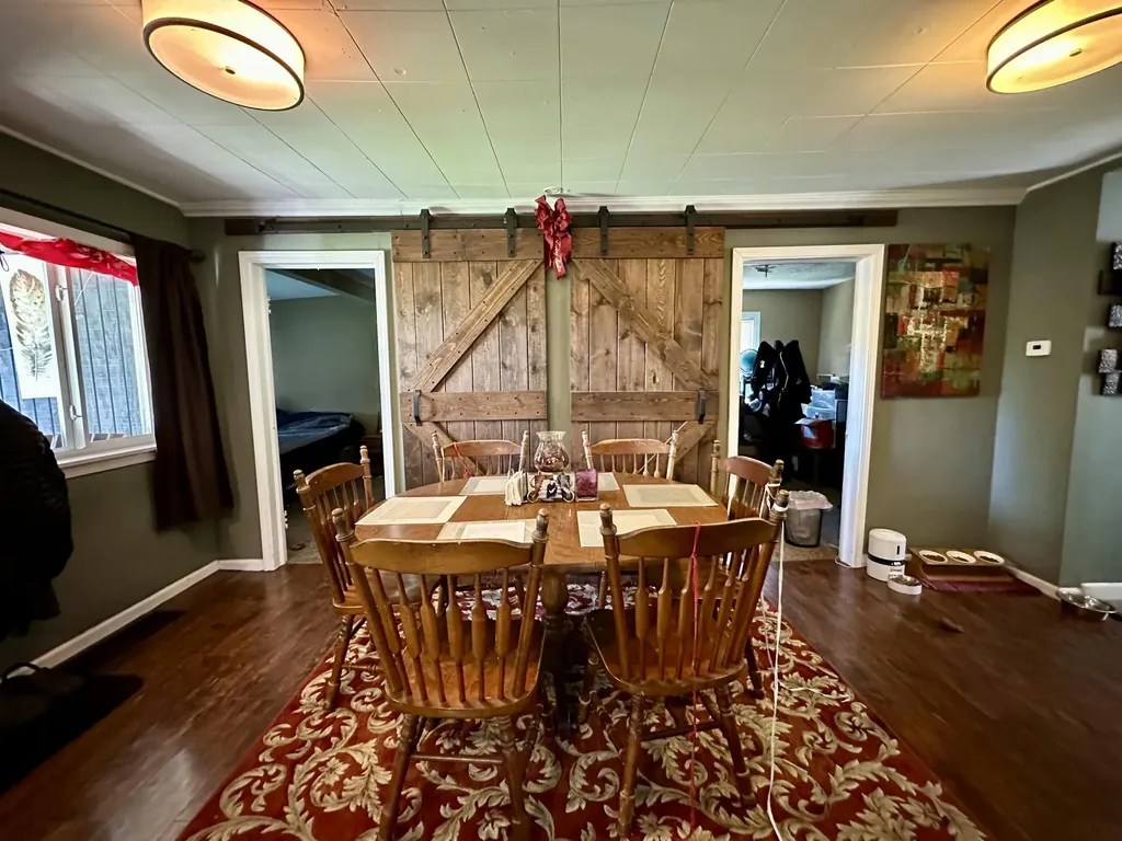 2243 Hartford Street Waterford Charter Township MI 48327
