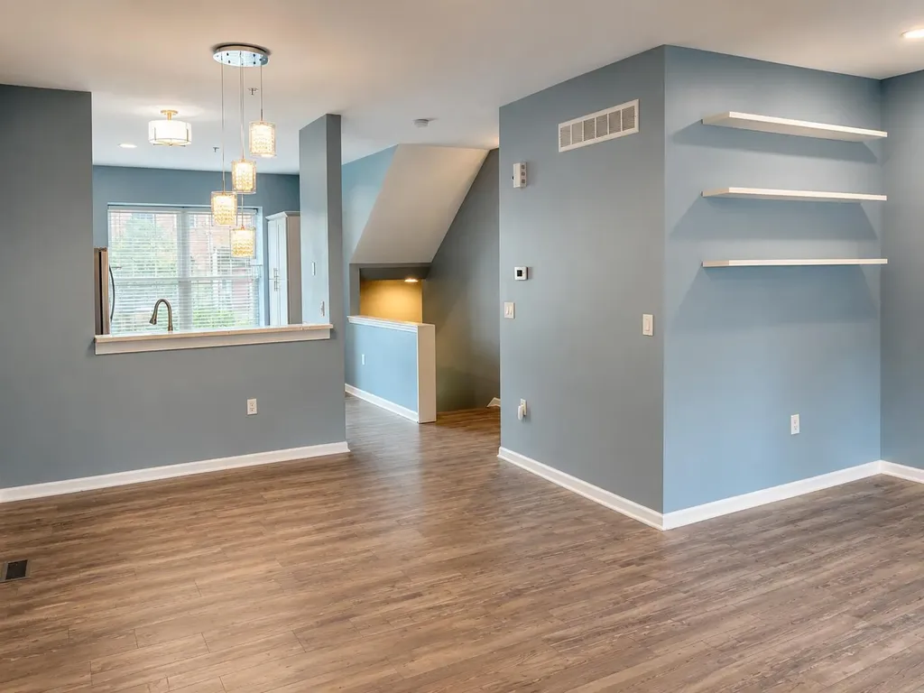 25582 Saint James Southfield City MI 48075