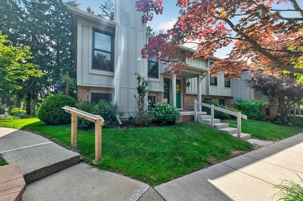 2122 Spruceway Lane Ann Arbor City MI 48103