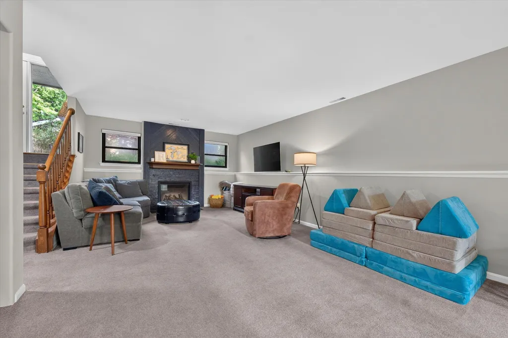 2122 Spruceway Lane Ann Arbor City MI 48103
