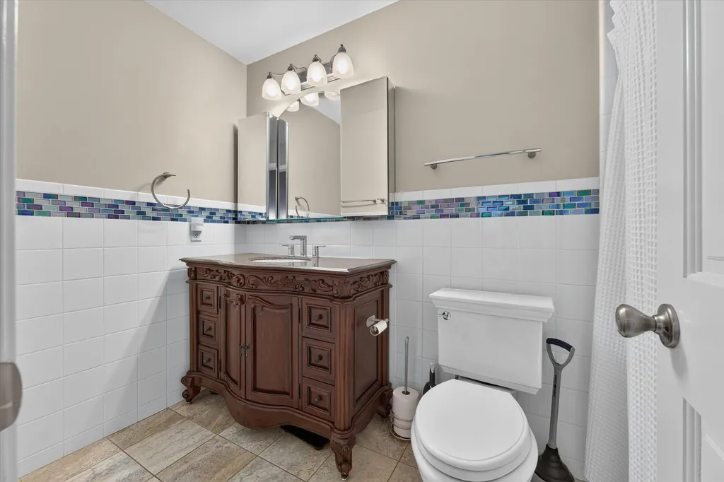 2122 Spruceway Lane Ann Arbor City MI 48103
