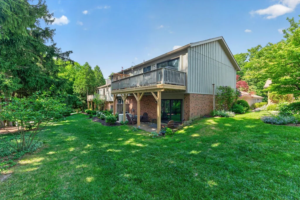 2122 Spruceway Lane Ann Arbor City MI 48103