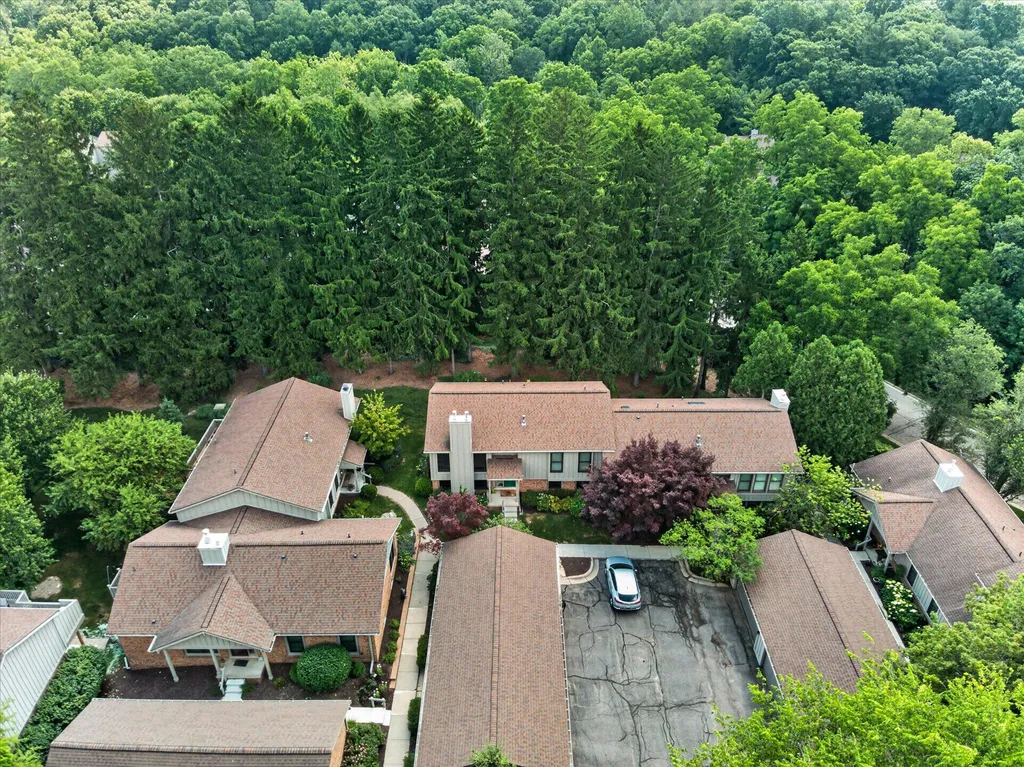 2122 Spruceway Lane Ann Arbor City MI 48103