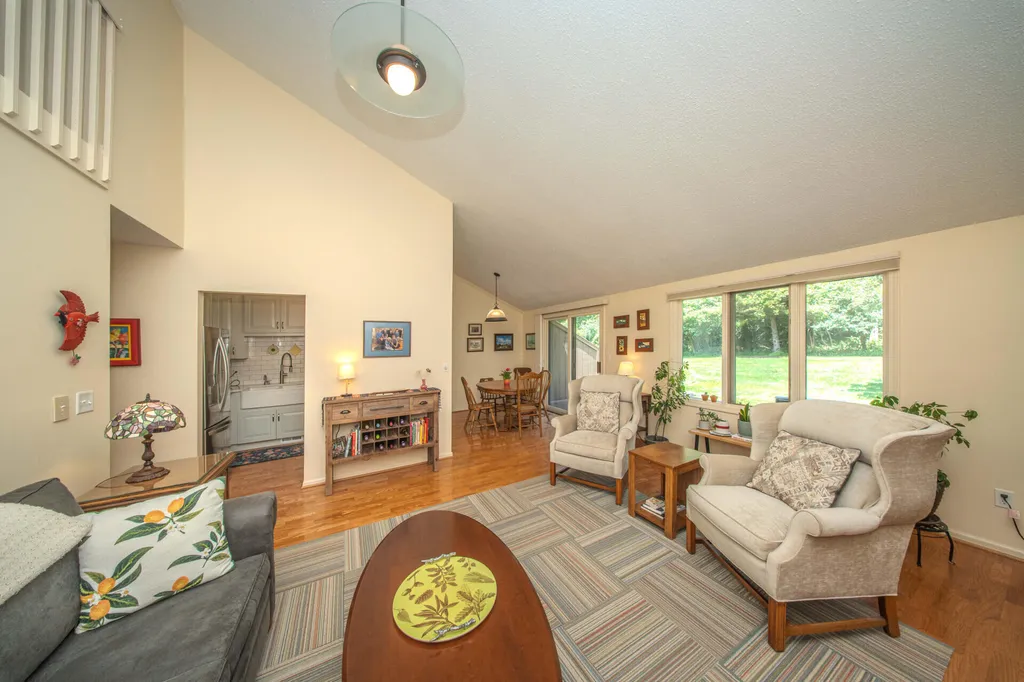 587 Park Place Saline City MI 48176