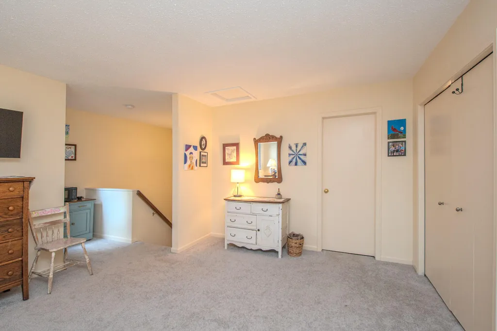 587 Park Place Saline City MI 48176