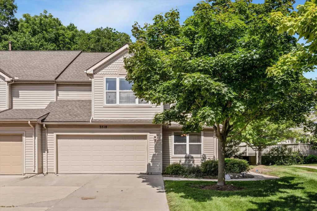 3518 Meadow Grove Trail Pittsfield Charter Township MI 48108