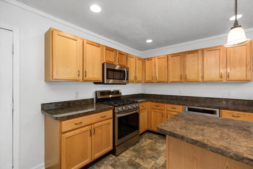 3518 Meadow Grove Trail Pittsfield Charter Township MI 48108