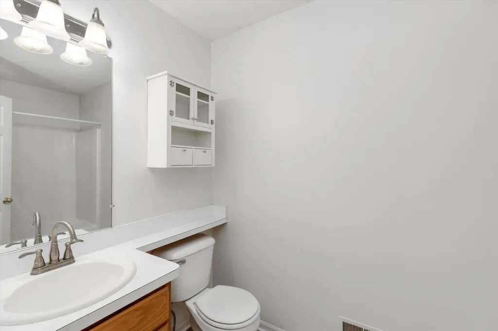 3518 Meadow Grove Trail Pittsfield Charter Township MI 48108
