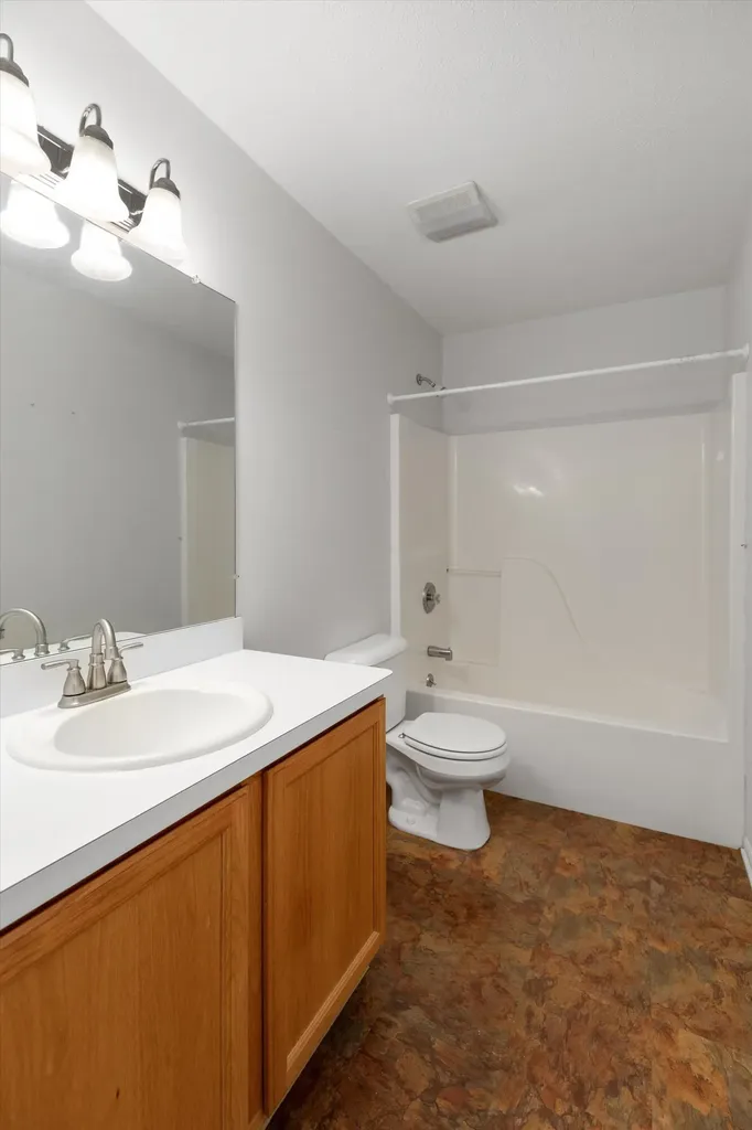 3518 Meadow Grove Trail Pittsfield Charter Township MI 48108