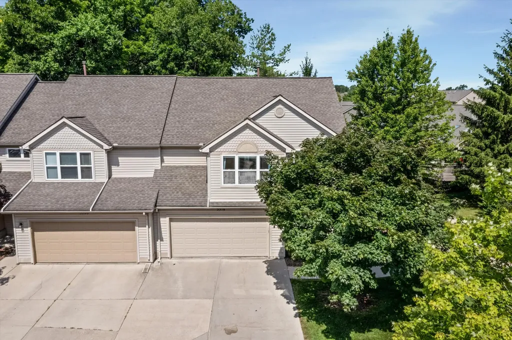 3518 Meadow Grove Trail Pittsfield Charter Township MI 48108