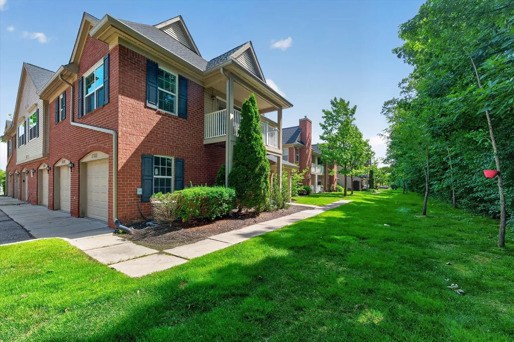 47881 Cardiff Avenue Canton Charter Township MI 48188