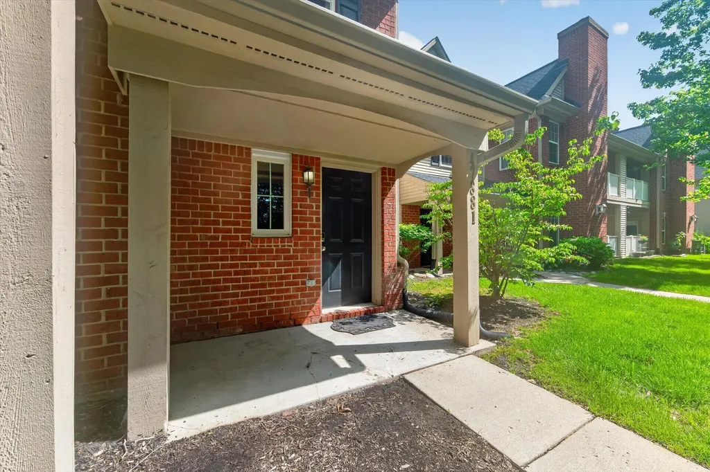 47881 Cardiff Avenue Canton Charter Township MI 48188