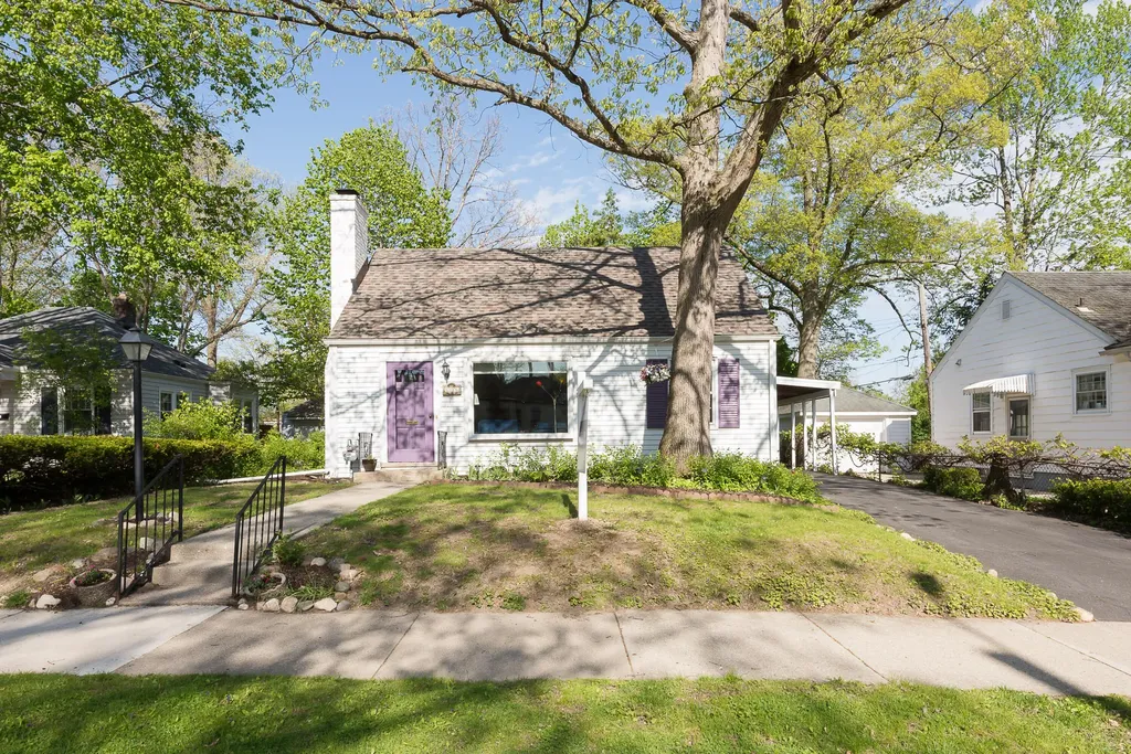 1211 Birk Avenue Ann Arbor City MI 48103