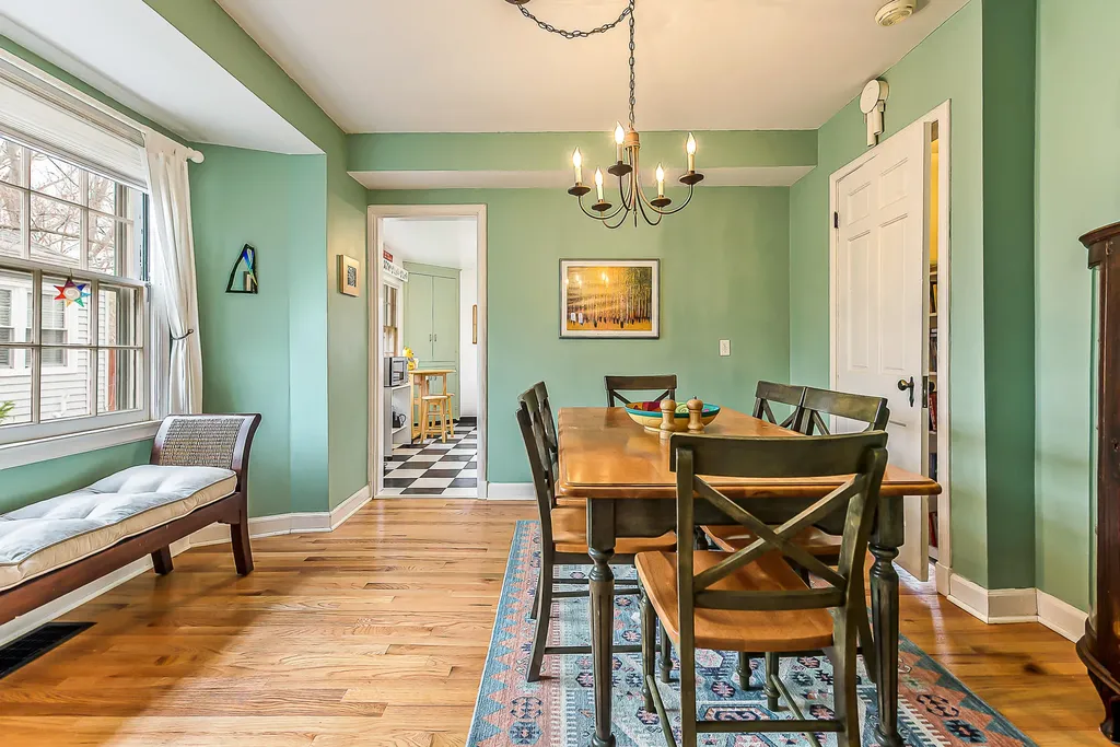 1211 Birk Avenue Ann Arbor City MI 48103