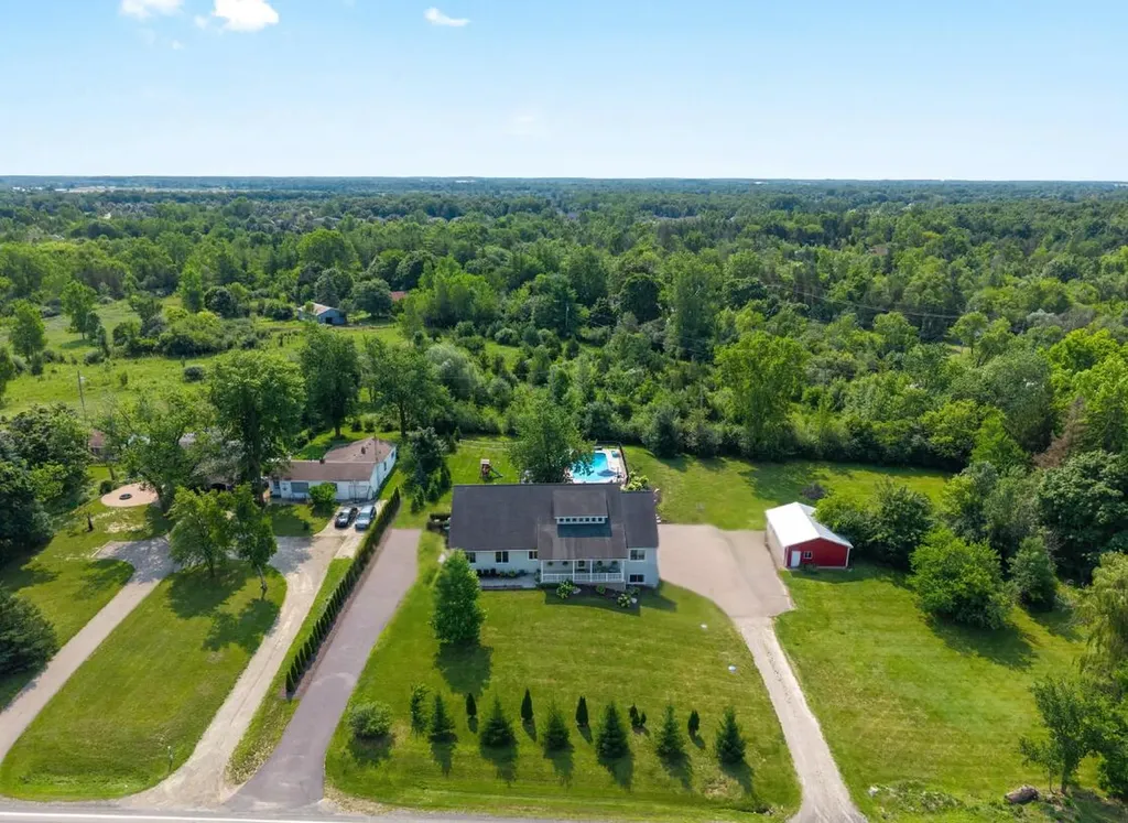 3909 Ann Arbor Saline Road Lodi Township MI 48103