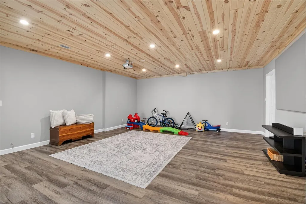 3909 Ann Arbor Saline Road Lodi Township MI 48103