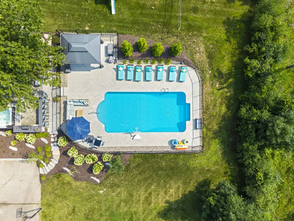3909 Ann Arbor Saline Road Lodi Township MI 48103