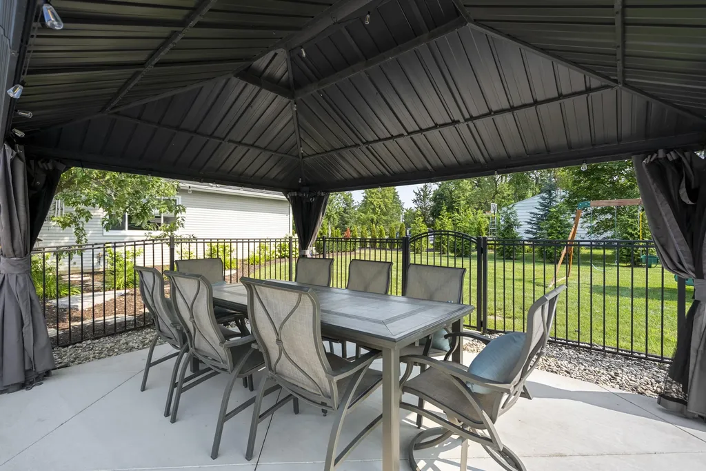 3909 Ann Arbor Saline Road Lodi Township MI 48103