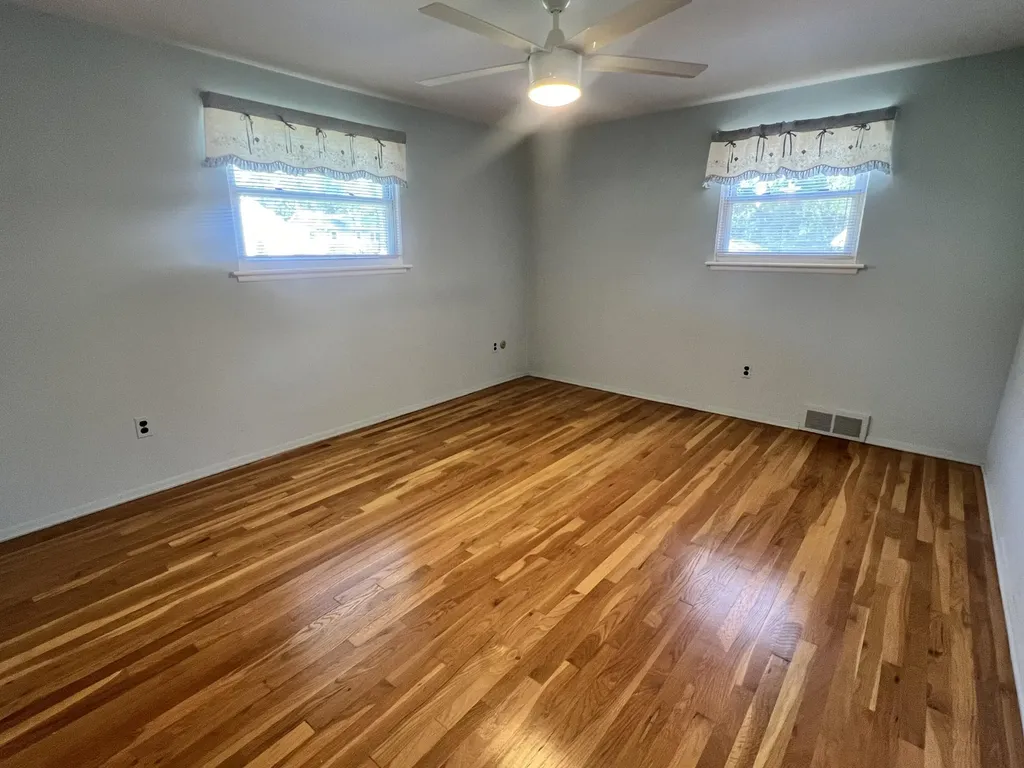 329 Edison Avenue Ypsilanti Charter Township MI 48197