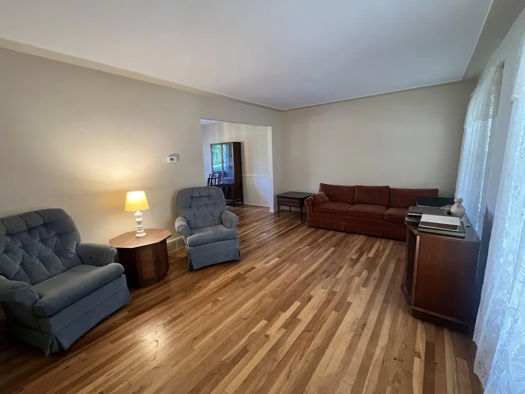 329 Edison Avenue Ypsilanti Charter Township MI 48197