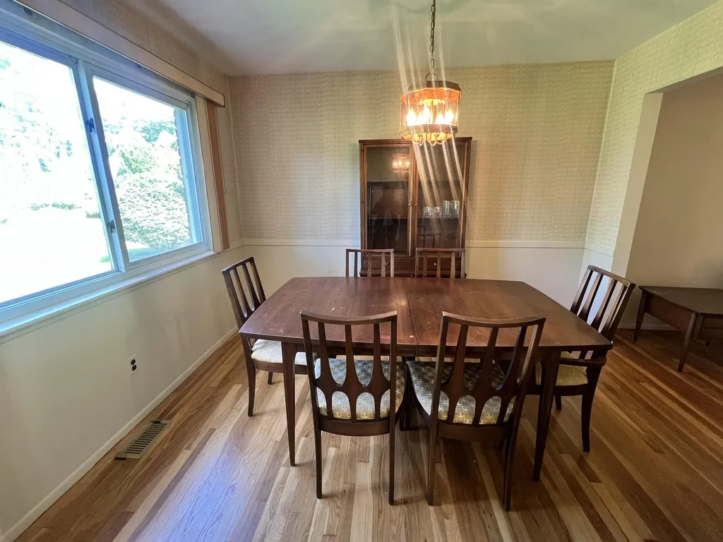 329 Edison Avenue Ypsilanti Charter Township MI 48197