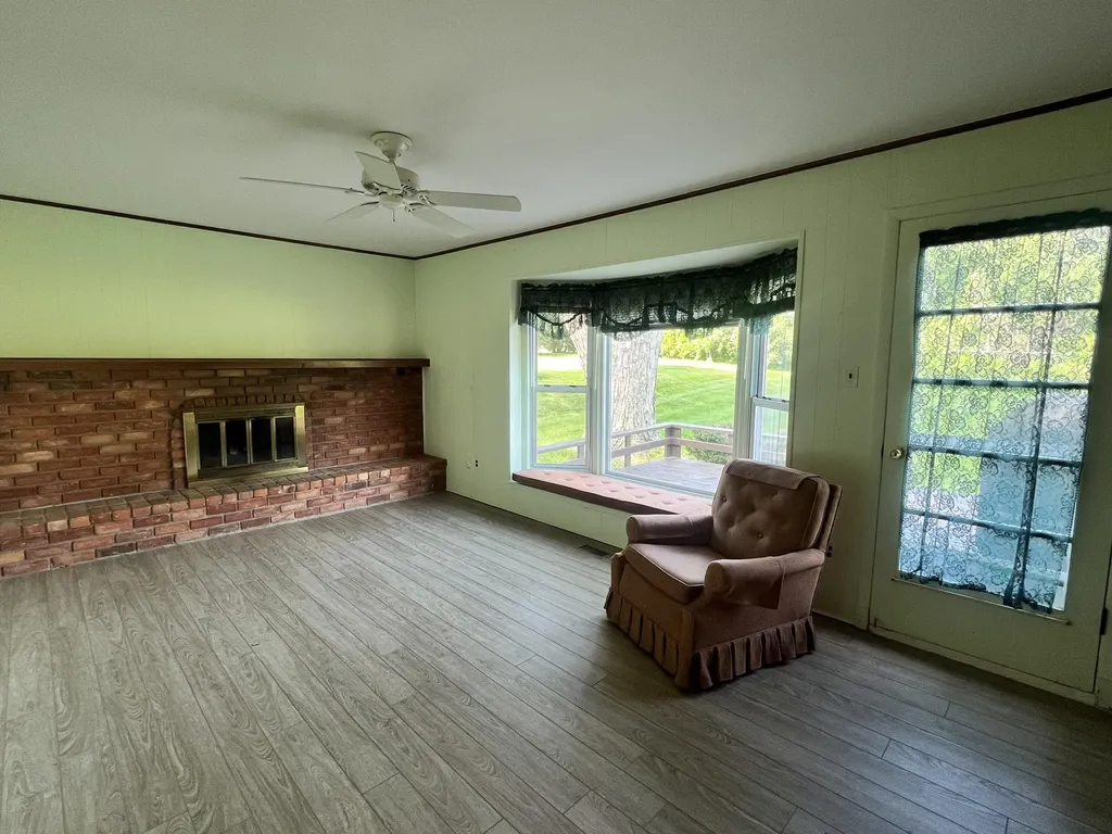 329 Edison Avenue Ypsilanti Charter Township MI 48197