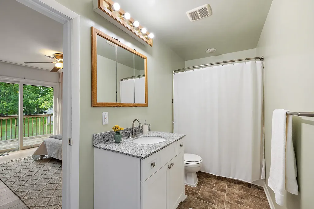 9904 Portage Lake Avenue Dexter Township MI 48169