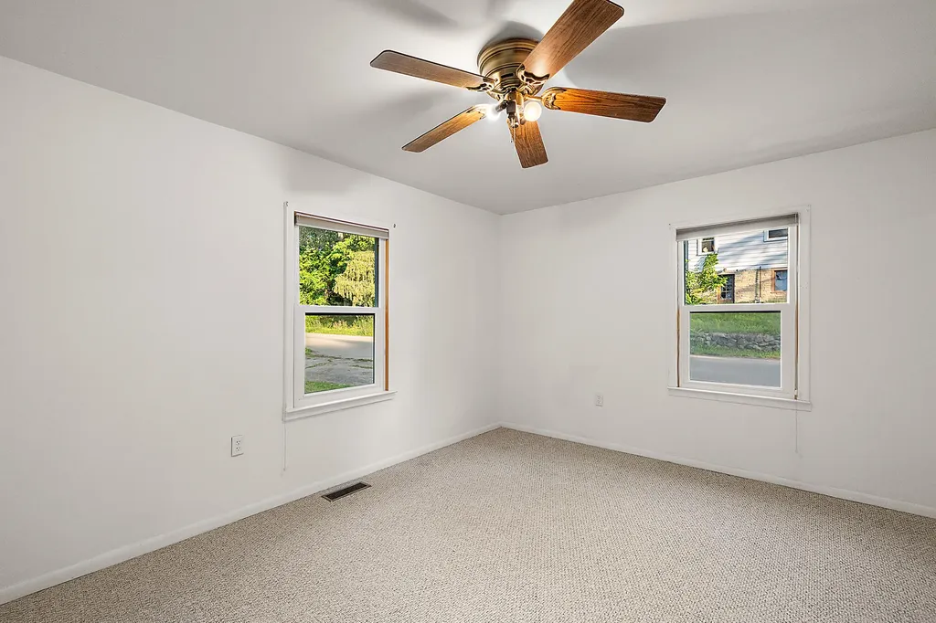 9904 Portage Lake Avenue Dexter Township MI 48169