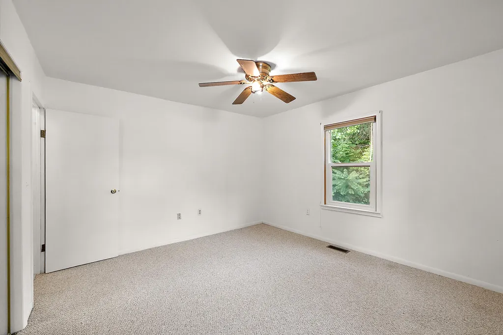 9904 Portage Lake Avenue Dexter Township MI 48169