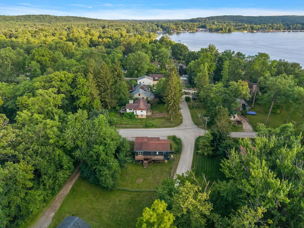 9904 Portage Lake Avenue Dexter Township MI 48169