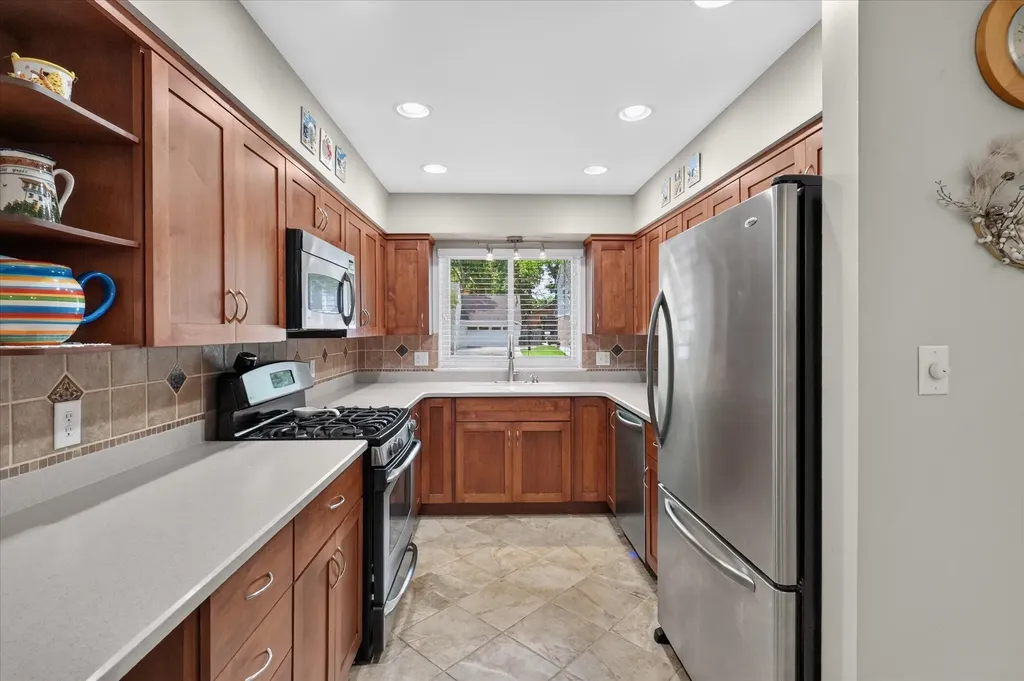 781 Beech Court Plymouth City MI 48170