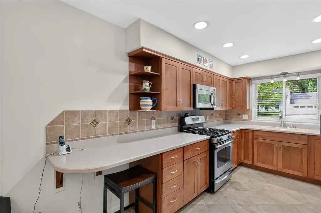 781 Beech Court Plymouth City MI 48170