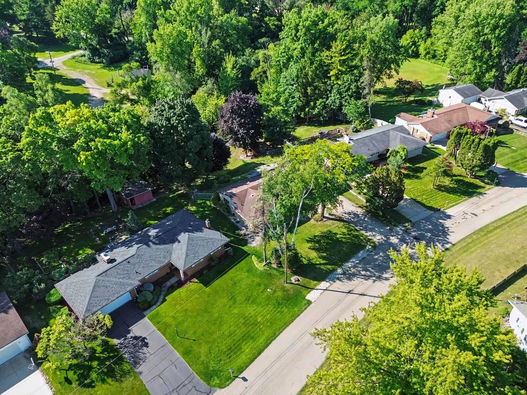 173 Mohawk Street Summit Township MI 49203