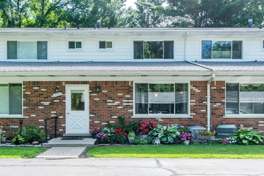 5108 Kintyre Lane Genoa Township MI 48116