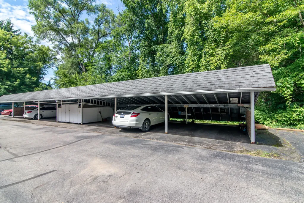 5108 Kintyre Lane Genoa Township MI 48116