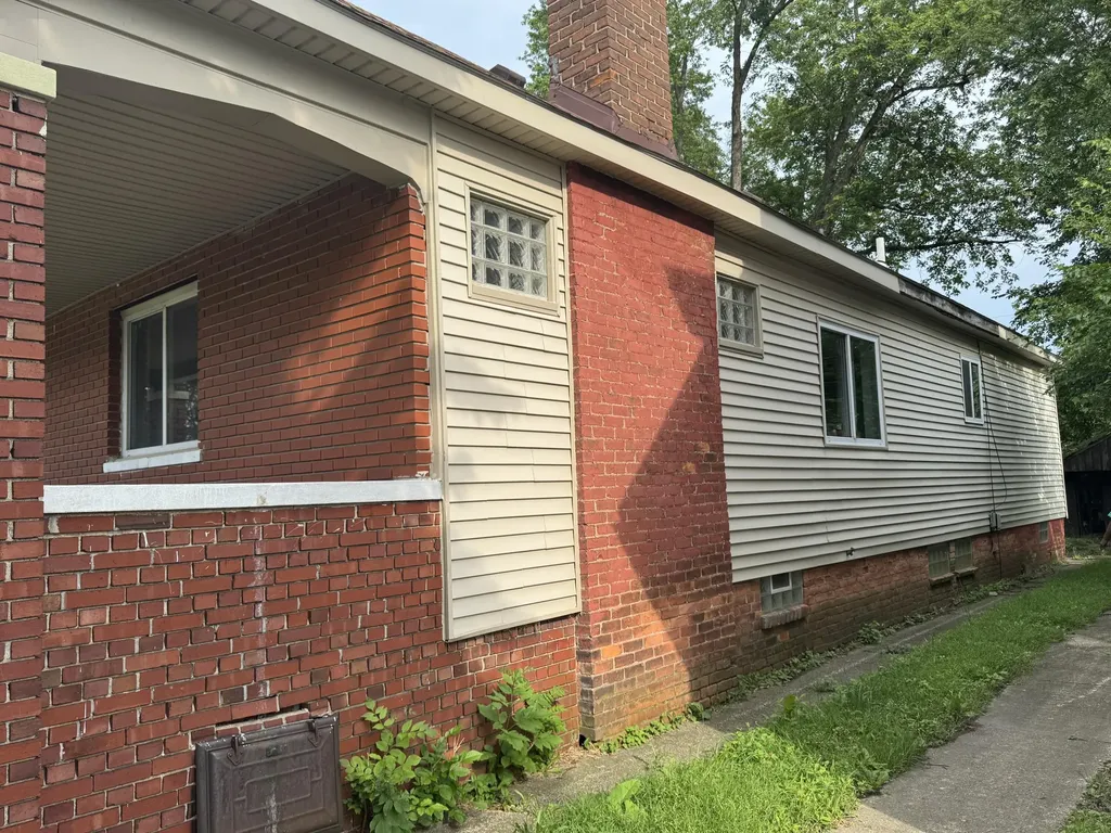 12026 Kilbourne Avenue Detroit City MI 48213