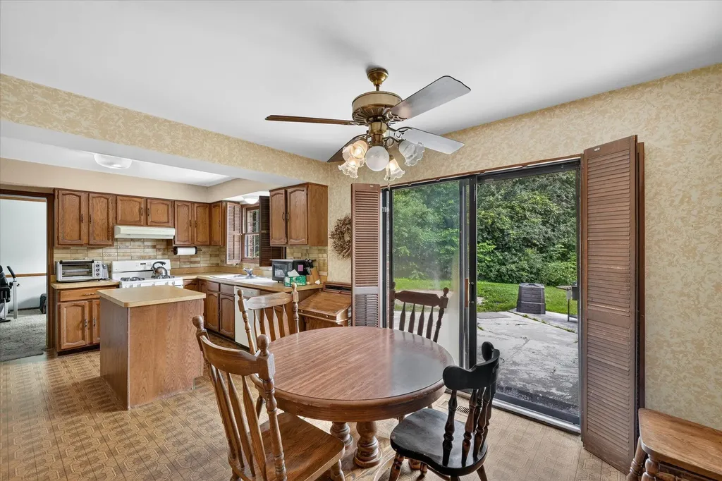 46168 Quail Ridge Court Plymouth Charter Township MI 48170
