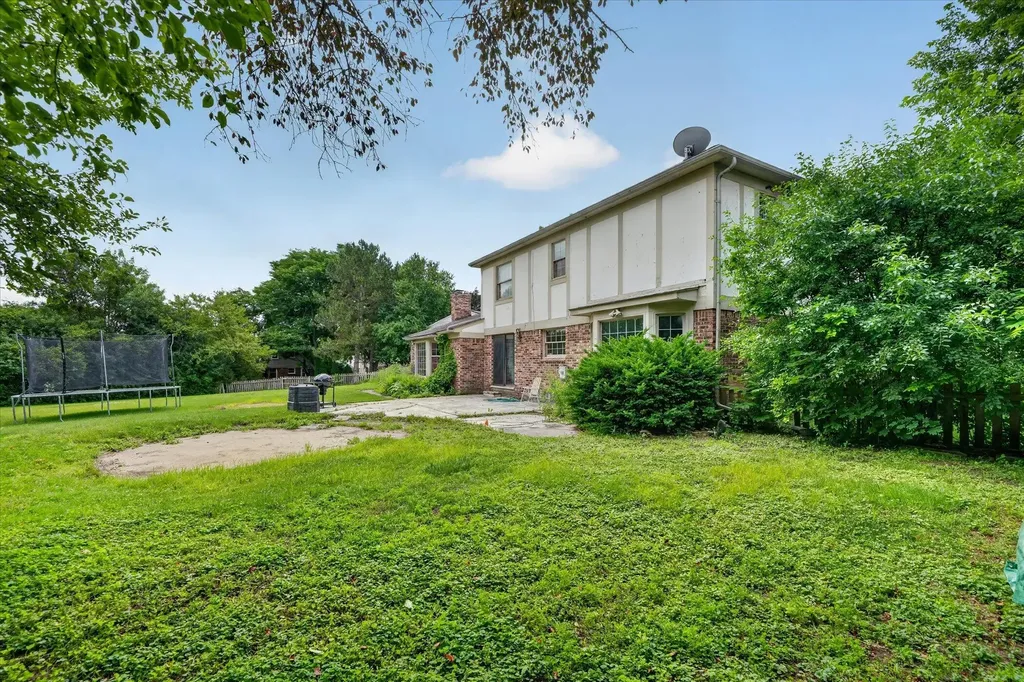 46168 Quail Ridge Court Plymouth Charter Township MI 48170