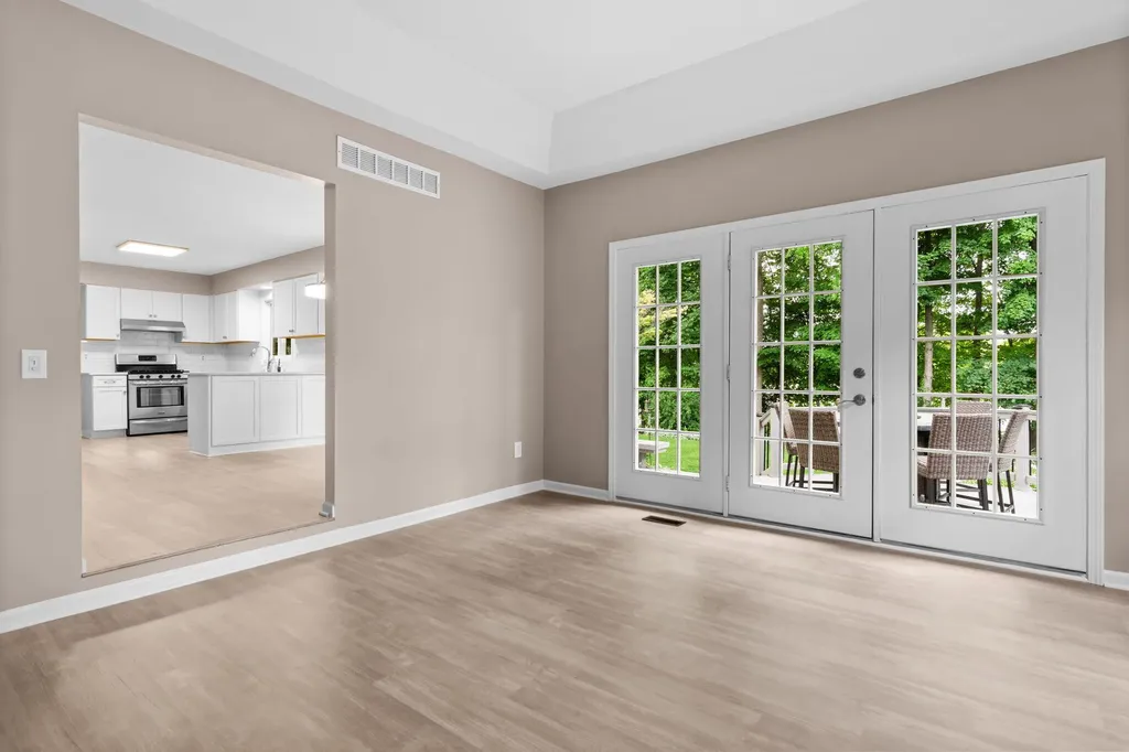 42806 Brookstone Drive Novi City MI 48377