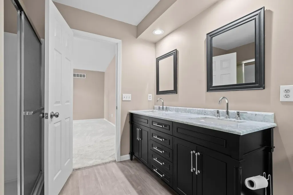 42806 Brookstone Drive Novi City MI 48377