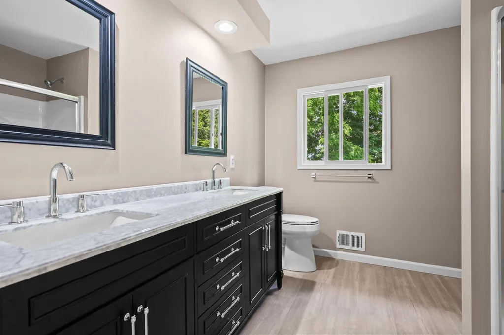 42806 Brookstone Drive Novi City MI 48377