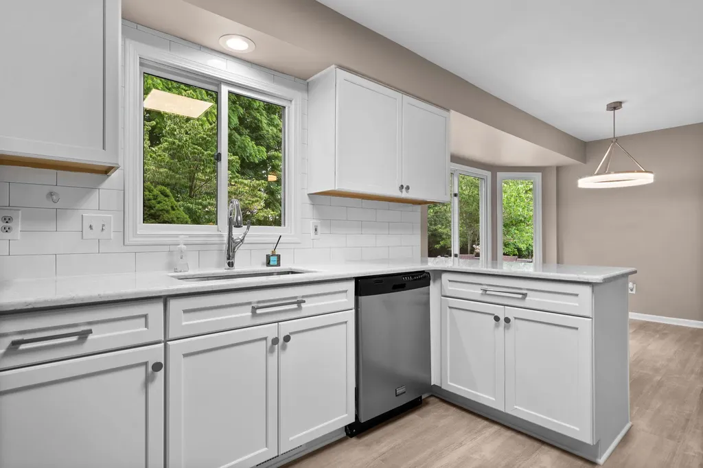 42806 Brookstone Drive Novi City MI 48377