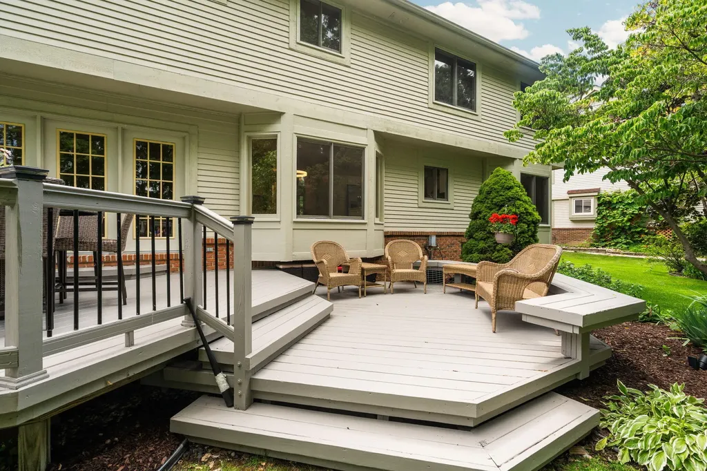 42806 Brookstone Drive Novi City MI 48377