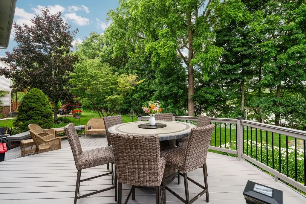 42806 Brookstone Drive Novi City MI 48377