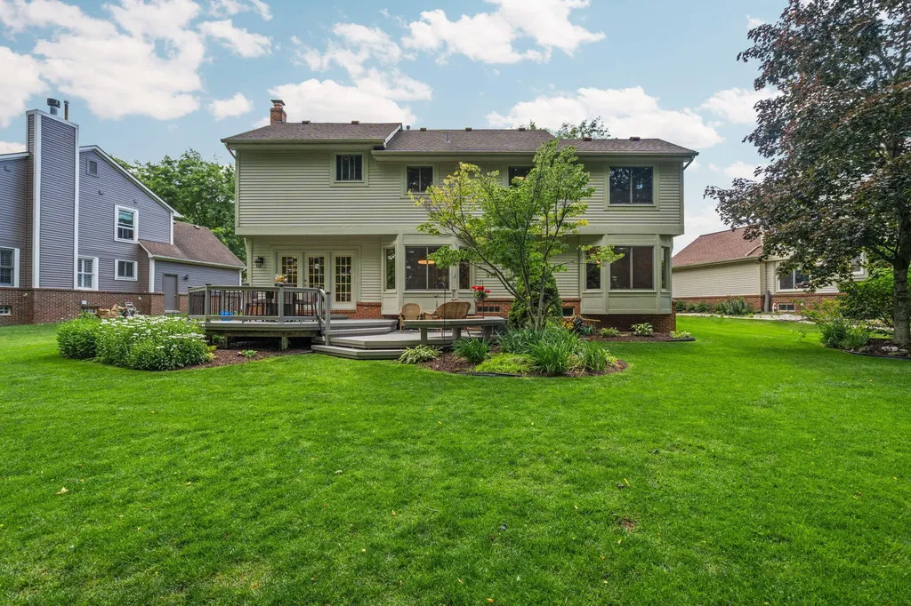 42806 Brookstone Drive Novi City MI 48377