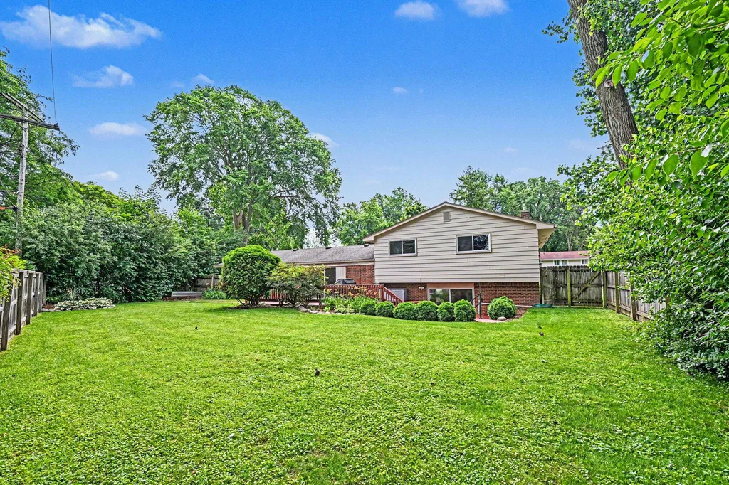 32450 Chesterbrook Street Farmington Hills City MI 48334